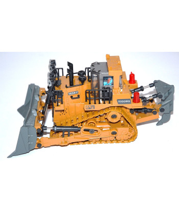 Track Type Tractor Radiocomandato Yigong 2.4GHz con Cingoli, Suoni e Luci LED – Batteria Inclusa 🚜