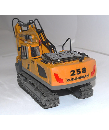 copy of Track Type Tractor Radiocomandato 2.4GHz Yigong – Realistico e Super Potente!